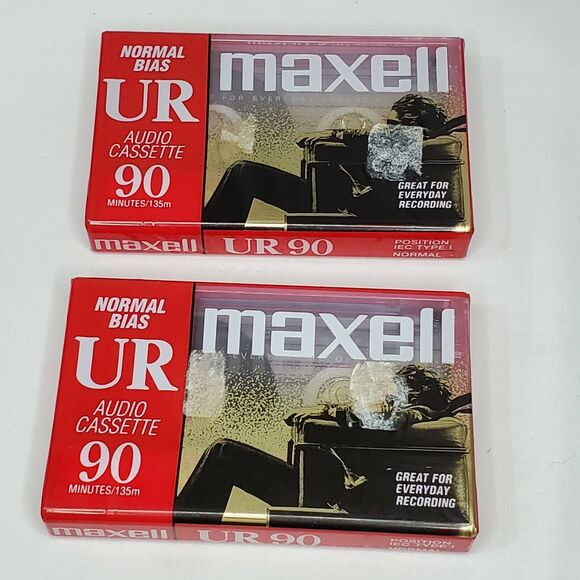 Lot of 2 NEW Maxell UR 90 Blank Audio Cassette Tapes 90 Minutes - SEALED - Picture 2 of 7